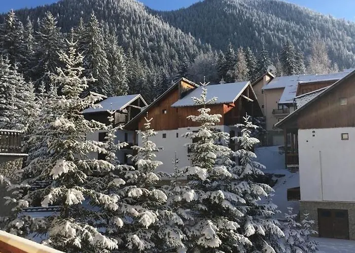 Apartment Complex De Aur Poiana Brasov